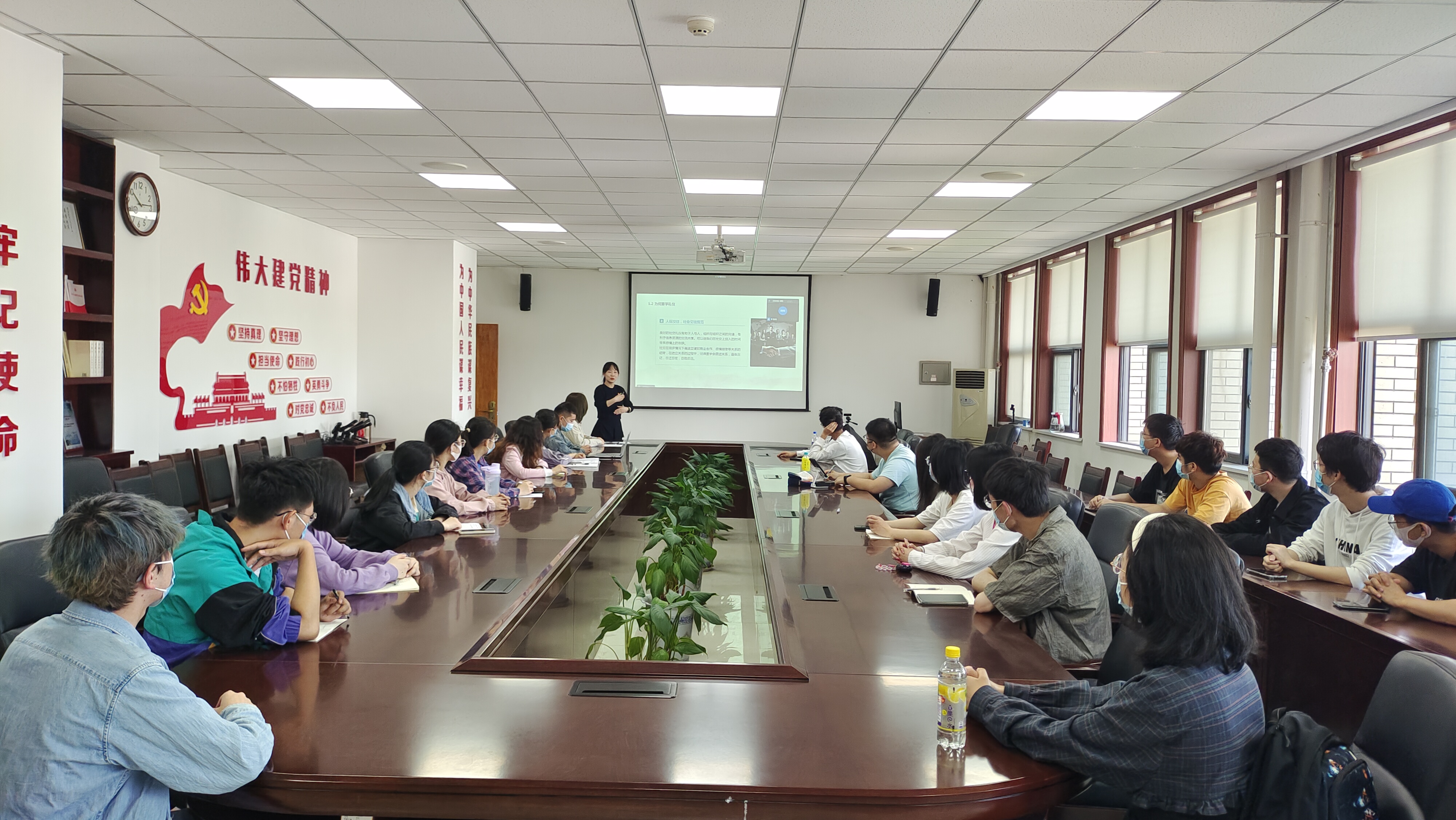 13984e9277334770bd3014fc88d180df.jpg 13984e9277334770bd3014fc88d180df.jpg