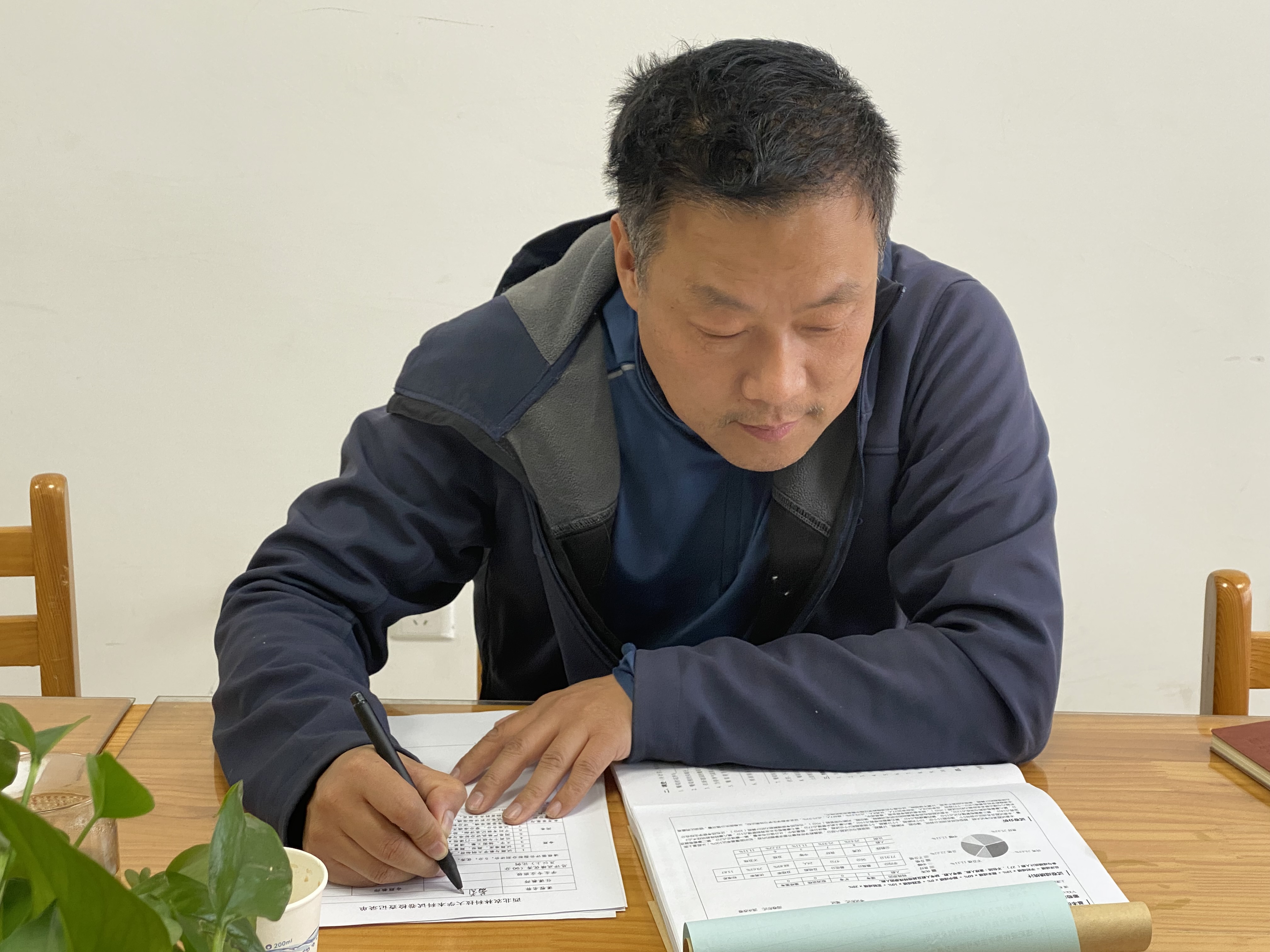 9ebc17fd6c47430197fdc380098c0994.jpg 9ebc17fd6c47430197fdc380098c0994.jpg